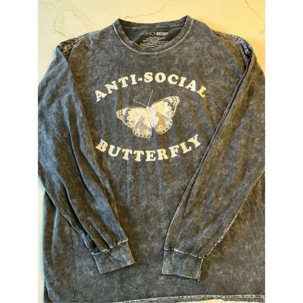 Fashion Nova Anti-Social Butterfly Sz 1X T-Shirt Long Sleeve Gray
